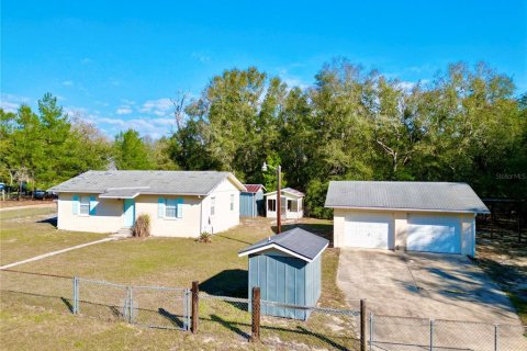 House in Florahome, Florida 2 bedrooms, 93.65 sq.m. № 1547757 - photo 13