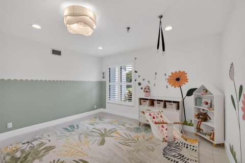 House in Palm Beach Gardens, Florida 5 bedrooms, 292.92 sq.m. № 2176851 - photo 10