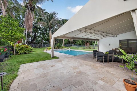 House in Palm Beach Gardens, Florida 5 bedrooms, 292.92 sq.m. № 2176851 - photo 27