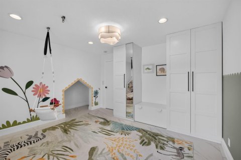 House in Palm Beach Gardens, Florida 5 bedrooms, 292.92 sq.m. № 2176851 - photo 11