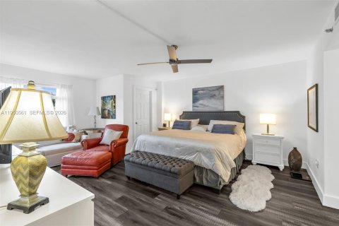 Condominio en venta en Lauderhill, Florida, 2 dormitorios, 117.06 m2 № 2006407 - foto 28