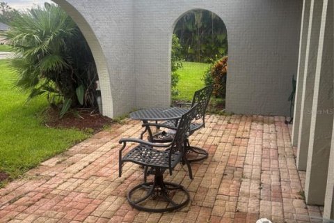Villa ou maison à vendre à North Fort Myers, Floride: 3 chambres, 208.1 m2 № 2226051 - photo 18