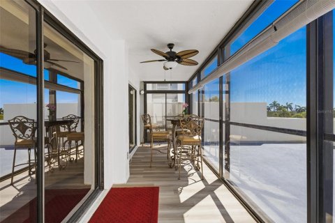 Condo in Sarasota, Florida, 1 bedroom  № 2091752 - photo 20