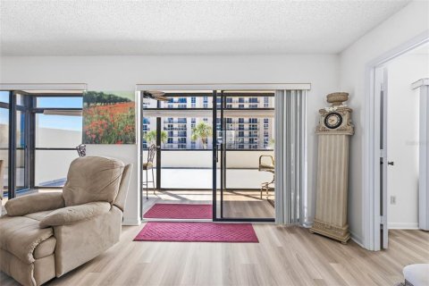 Condo in Sarasota, Florida, 1 bedroom  № 2091752 - photo 30