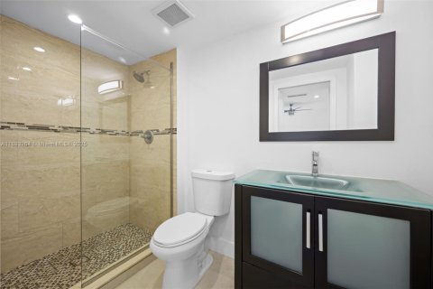 Снять в аренду кондоминиум в Авентура, Флорида 2 спальни, 105.72м2, № 1945244 - фото 16