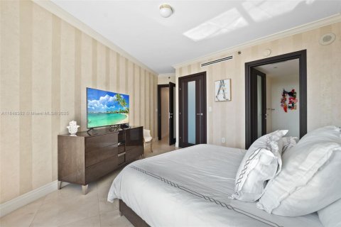 Condominio en venta en Sunny Isles Beach, Florida, 3 dormitorios, 198.44 m2 № 1849337 - foto 21