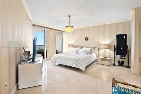 Condominio en venta en Sunny Isles Beach, Florida, 3 dormitorios, 198.44 m2 № 1849337 - foto 14