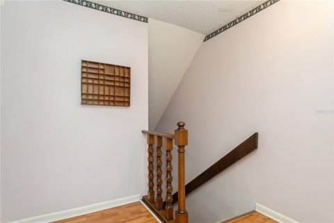 House in Tampa, Florida 4 bedrooms, 183.67 sq.m. № 1743218 - photo 15
