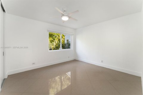 Casa en venta en Pinecrest, Florida, 5 dormitorios, 302.03 m2 № 2026189 - foto 29