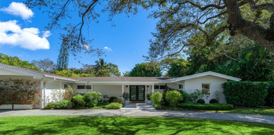 Casa en Pinecrest, Florida 5 dormitorios, 302.03 m2 № 2026189