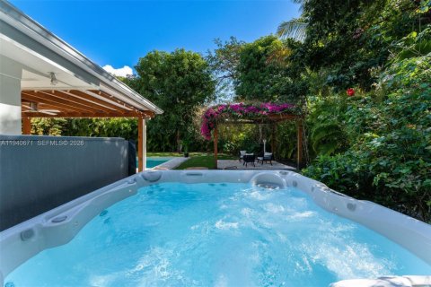 Casa en venta en Pinecrest, Florida, 5 dormitorios, 302.03 m2 № 2026189 - foto 7