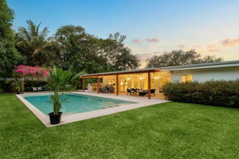 Casa en venta en Pinecrest, Florida, 5 dormitorios, 302.03 m2 № 2026189 - foto 8