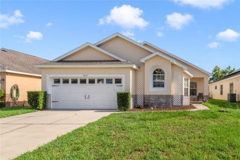 House in Kissimmee, Florida 4 bedrooms, 161.65 sq.m. № 1805911 - photo 1