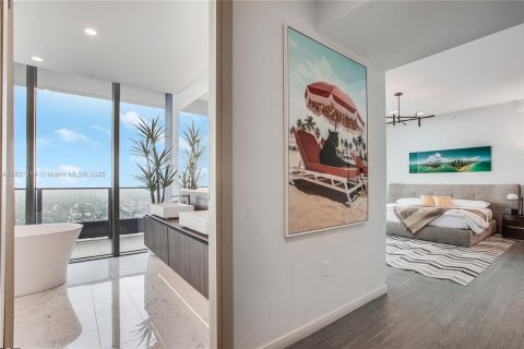 Condo in Miami, Florida, 3 bedrooms  № 1821840 - photo 19