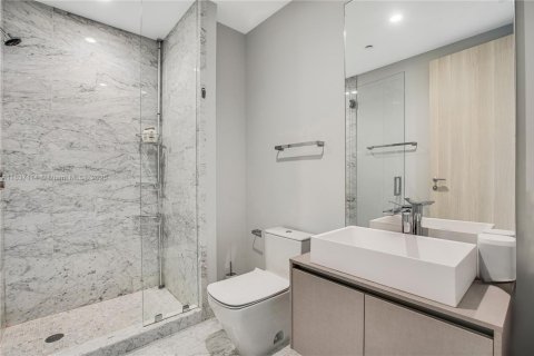 Condo in Miami, Florida, 3 bedrooms  № 1821840 - photo 14