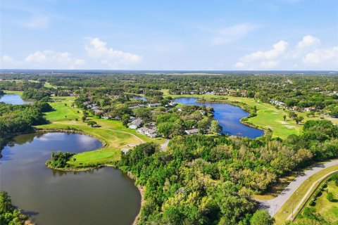House in Ocala, Florida 4 bedrooms, 279.54 sq.m. № 2234737 - photo 9