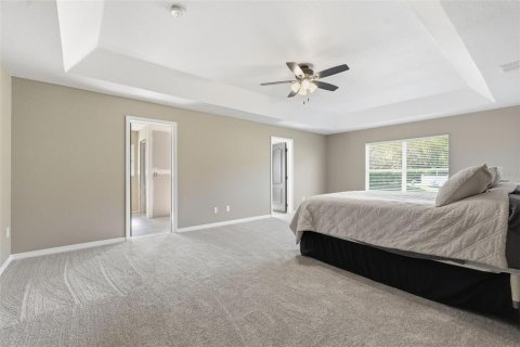 House in Ocala, Florida 4 bedrooms, 279.54 sq.m. № 2234737 - photo 18