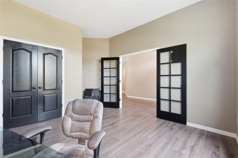 House in Ocala, Florida 4 bedrooms, 279.54 sq.m. № 2234737 - photo 27