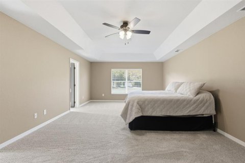 House in Ocala, Florida 4 bedrooms, 279.54 sq.m. № 2234737 - photo 19