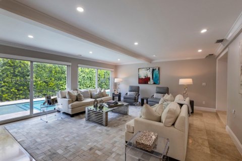 House in Key Biscayne, Florida 5 bedrooms, 225.66 sq.m. № 1980916 - photo 9