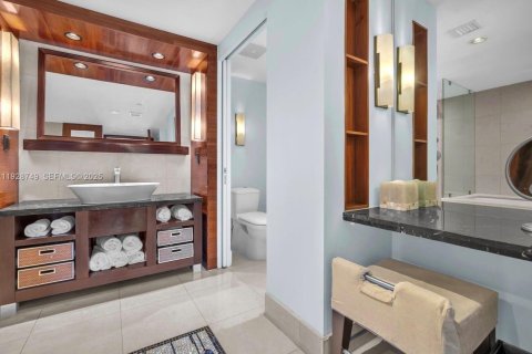 Снять в аренду кондоминиум в Майами-Бич, Флорида 1 спальня, 71.72м2, № 1992280 - фото 19