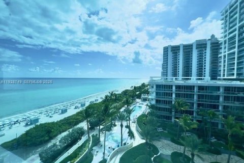 Снять в аренду кондоминиум в Майами-Бич, Флорида 1 спальня, 71.72м2, № 1992280 - фото 9