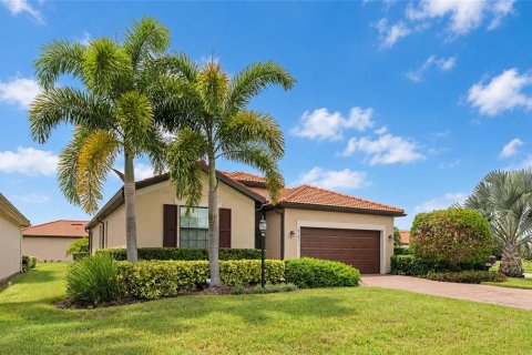 Villa ou maison à vendre à Bradenton, Floride: 4 chambres, 187.29 m2 № 2396884 - photo 4