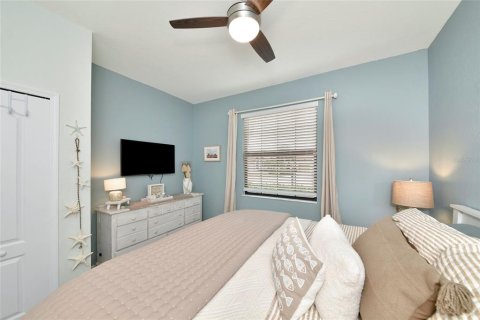 Villa ou maison à vendre à Bradenton, Floride: 4 chambres, 187.29 m2 № 2396884 - photo 15