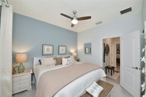 Villa ou maison à vendre à Bradenton, Floride: 4 chambres, 187.29 m2 № 2396884 - photo 16