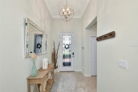 Villa ou maison à vendre à Bradenton, Floride: 4 chambres, 187.29 m2 № 2396884 - photo 5