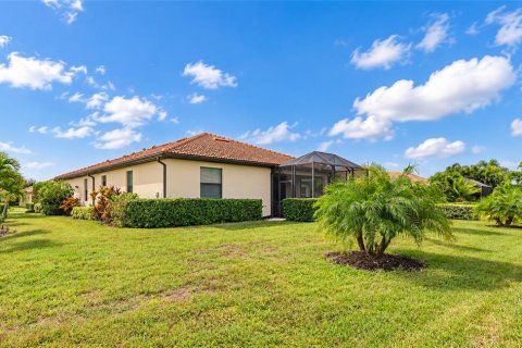 Villa ou maison à vendre à Bradenton, Floride: 4 chambres, 187.29 m2 № 2396884 - photo 3