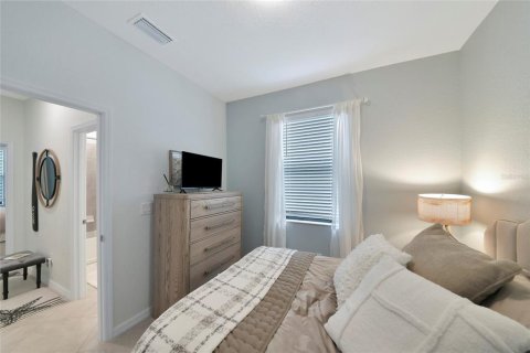 Villa ou maison à vendre à Bradenton, Floride: 4 chambres, 187.29 m2 № 2396884 - photo 21