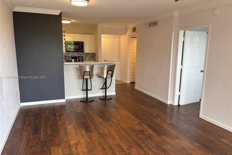Condominio en venta en Hollywood, Florida, 1 dormitorio, 68.38 m2 № 1929860 - foto 8