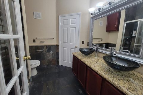 Copropriété à louer à Orlando, Floride: 1 chambre, 72.65 m2 № 2425757 - photo 12