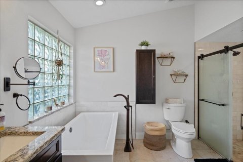 House in Tampa, Florida 3 bedrooms, 177.16 sq.m. № 1858250 - photo 23