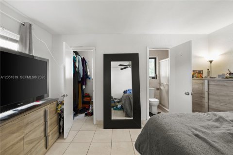 Casa en venta en Margate, Florida, 4 dormitorios, 137.96 m2 № 2168427 - foto 22