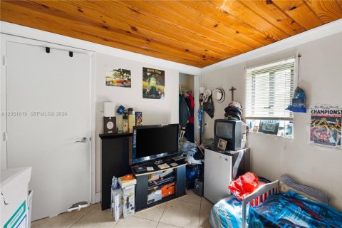 Casa en venta en Margate, Florida, 4 dormitorios, 137.96 m2 № 2168427 - foto 20