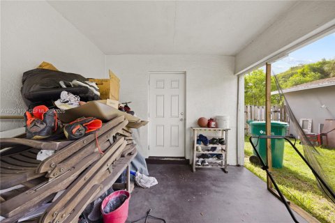 Casa en venta en Margate, Florida, 4 dormitorios, 137.96 m2 № 2168427 - foto 30