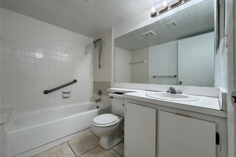 Copropriété à louer à Orlando, Floride: 2 chambres, 98.85 m2 № 2095404 - photo 8