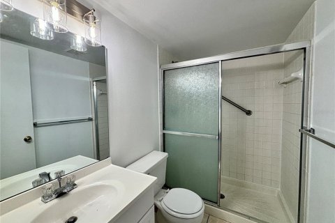 Copropriété à louer à Orlando, Floride: 2 chambres, 98.85 m2 № 2095404 - photo 10