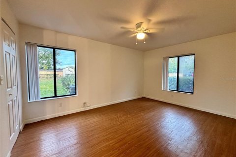 Copropriété à louer à Orlando, Floride: 2 chambres, 98.85 m2 № 2095404 - photo 12