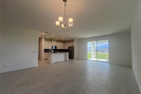 House in Groveland, Florida 5 bedrooms, 255.95 sq.m. № 1687740 - photo 12