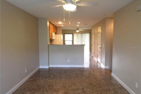 Touwnhouse à louer à Bradenton, Floride: 2 chambres, 101.45 m2 № 2107545 - photo 6