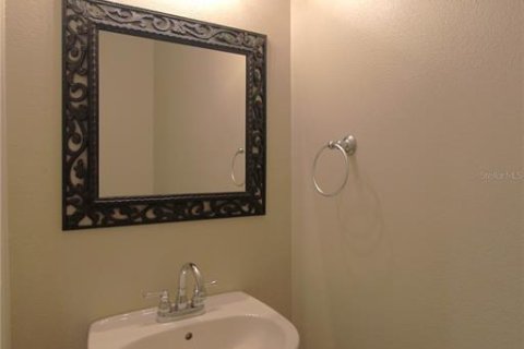 Touwnhouse à louer à Bradenton, Floride: 2 chambres, 101.45 m2 № 2107545 - photo 8
