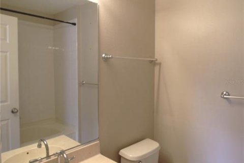 Touwnhouse à louer à Bradenton, Floride: 2 chambres, 101.45 m2 № 2107545 - photo 12