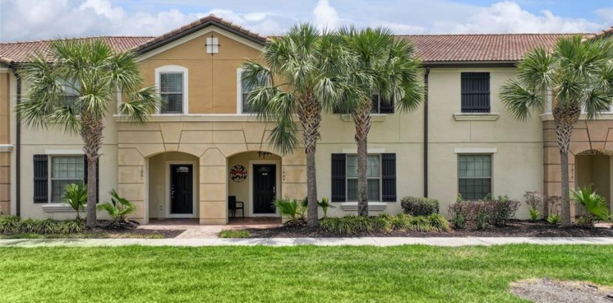 Townhouse in Kissimmee, Florida 5 bedrooms, 210.24 sq.m. № 2103916