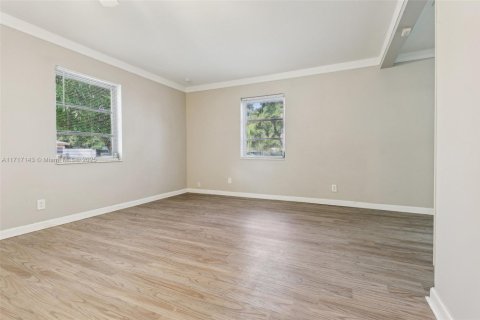 House in Fort Lauderdale, Florida 2 bedrooms, 74.32 sq.m. № 1488536 - photo 11