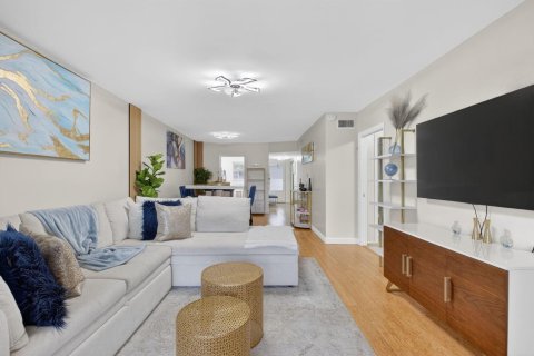 Copropriété à louer à Delray Beach, Floride: 2 chambres, 94.11 m2 № 2146088 - photo 13