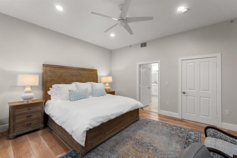 Condo in West Palm Beach, Florida, 2 bedrooms  № 2392021 - photo 17