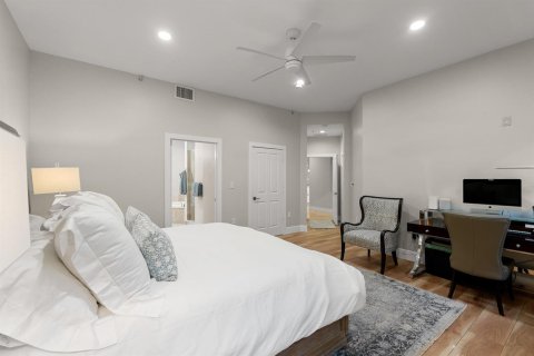 Condo in West Palm Beach, Florida, 2 bedrooms  № 2392021 - photo 18